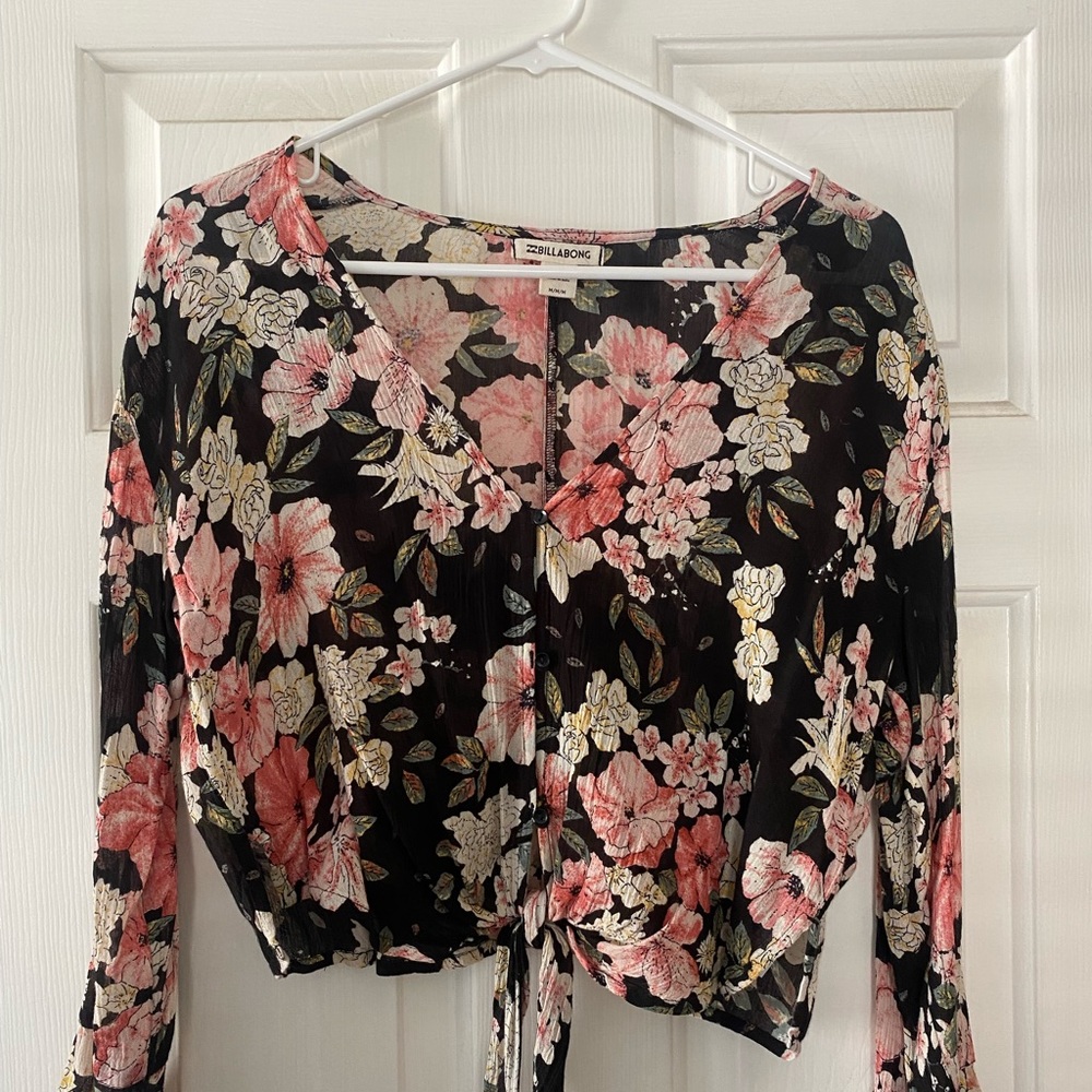 BILLABONG sheer floral top